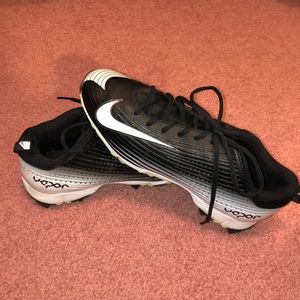 Softball cleats